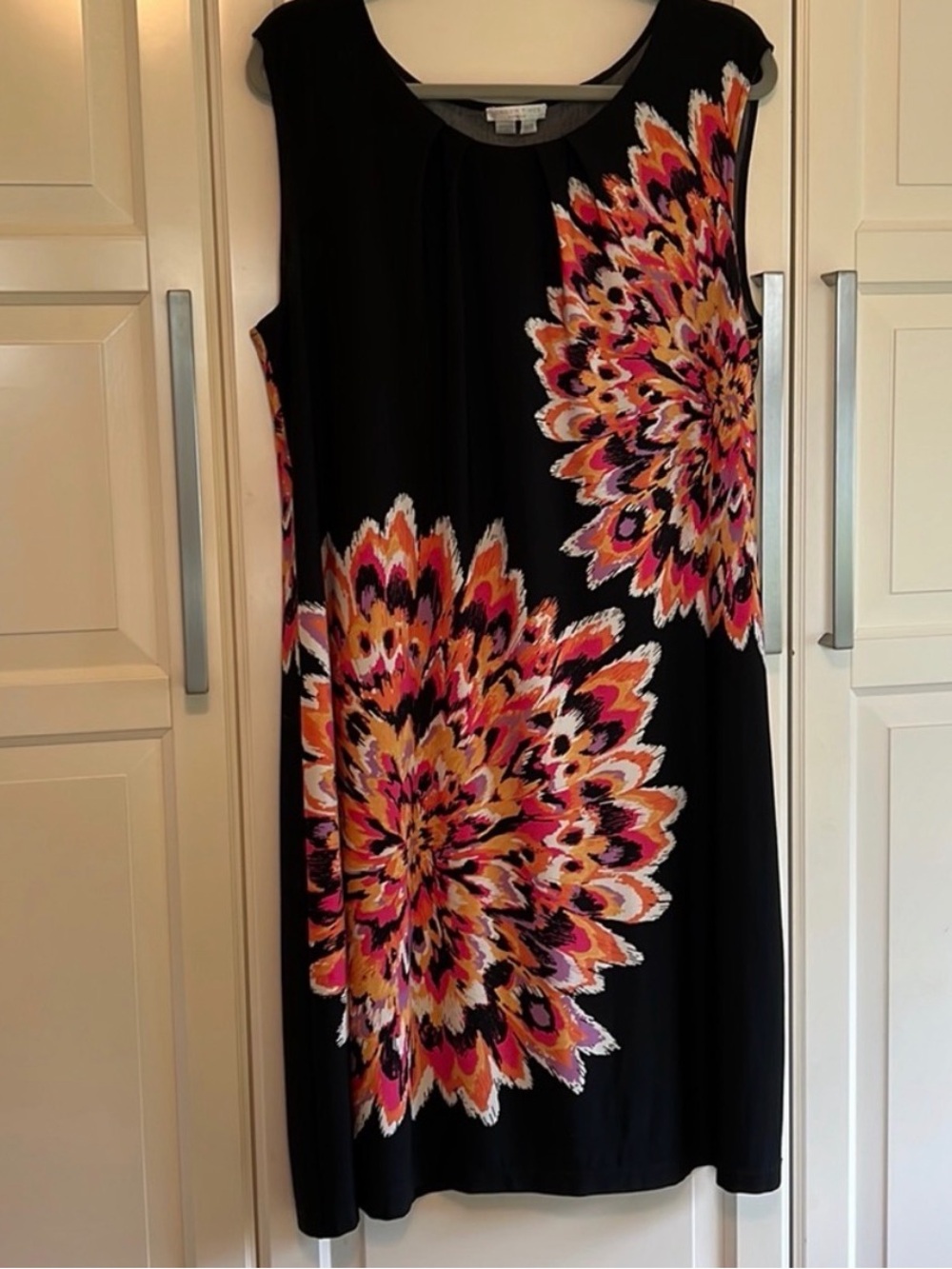 London Times black floral shift dress
